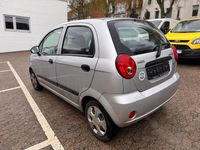Gebraucht Chevrolet Matiz 52 PS (38 kW) 2009 Silber Kleinwagen