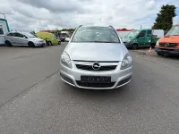 Gebraucht Opel Zafira Edition 140 PS (102 kW) 2006 Silber Van / Kleinbus