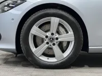 Gebraucht Mercedes C400 Avantgarde 252 PS (185 kW) 2024 Silber Limousine