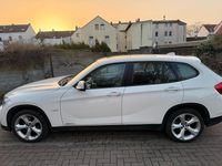 Gebraucht BMW X1 177 PS (130 kW) 2011 Weiß SUV