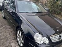 Gebraucht Mercedes C200 163 PS (119 kW) 2006 Blau Coupé