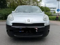 Gebraucht Peugeot Partner Tepee 75 PS (55 kW) 2012 Van / Kleinbus