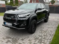 Gebraucht Toyota HiLux Edition 204 PS (150 kW) 2023 Schwarz Pickup