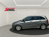 Gebraucht Mercedes B180 122 PS (89 kW) 2012 Grau Kleinwagen