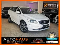 Gebraucht Volvo XC60 Ocean Race 150 PS (110 kW) 2016 Weiß SUV