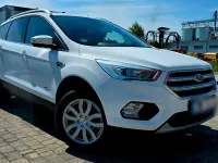 Gebraucht Ford Kuga 150 PS (110 kW) 2017 Weiß SUV