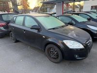 Gebraucht Kia Ceed 109 PS (80 kW) 2007 Schwarz Kleinwagen