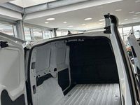 Używany Ford Transit Connect Trend 122 KM (89 kW) 2026 Biały Minivan