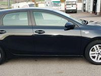 Gebraucht Kia Ceed Vision 101 PS (74 kW) 2021 Zilinaschwarzmetallic Kleinwagen