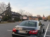 Gebraucht Mercedes E200 130 PS (95 kW) 2011 Schwarz Limousine