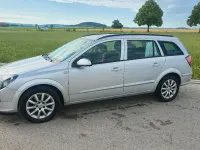 Gebraucht Opel Astra 100 PS (73 kW) 2006 Silber Limousine