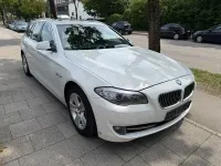 Gebraucht BMW 520 Sport Line 184 PS (135 kW) 2012 Weiß Kombi