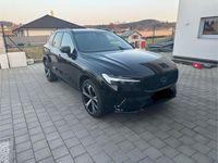 Gebraucht Volvo XC60 235 PS (172 kW) 2022 Schwarz SUV