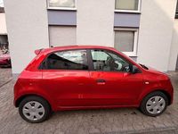 Gebraucht Renault Twingo Life 69 PS (50 kW) 2017 Rot Kleinwagen