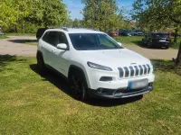 Gebraucht Jeep Cherokee Limited 200 PS (147 kW) 2015 Weiß SUV