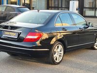 Gebraucht Mercedes C180 156 PS (114 kW) 2011 Schwarz Limousine