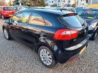 gebraucht Kia Rio Edition 7 aus 1 Hand und erst 115000 KM