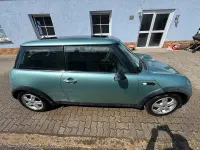 Second-hand Mini ONE 90 CP (66 kW) 2002 Verde Hatchback