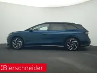 Gebraucht VW ID.7 Pro 210 kW (286 PS) 2025 Blau Kombi