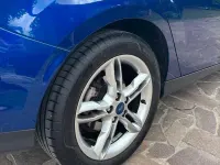 Używany Ford Focus SYNC Edition 116 KM (85 kW) 2014 Niebieski Sedan/Limuzyna