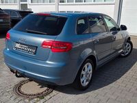 Gebraucht Audi A3 Ambiente 140 PS (102 kW) 2009 Blau Kleinwagen