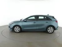 Usado Kia Ceed Edition 7 2023 Gris Utilitario