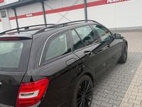 Second-hand Mercedes C250 204 CP (150 kW) 2012 Negru Break