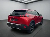 Gebraucht Peugeot 2008 Allure 131 PS (96 kW) 2023 Rot SUV