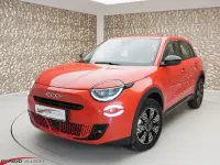 Neu Fiat 600 101 PS (74 kW) 2025 Orange SUV