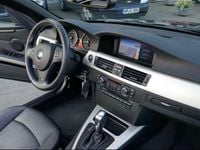 Gebraucht BMW 325 Cabriolet Sport Line 204 PS (150 kW) 2011 Schwarz Cabrio