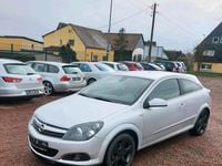 Gebraucht Opel Astra GTC 140 PS (102 kW) 2008 Silber Limousine