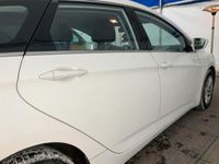 Gebraucht Hyundai i40 Edition 135 PS (99 kW) 2014 Weiß Limousine