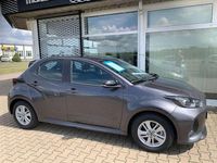 Neu Mazda 2 Center-Line 92 PS (67 kW) 2025 Lead grey Limousine