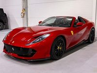 Gebraucht Ferrari 812 799 PS (587 kW) 2021 Rot Cabrio