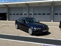 Second-hand BMW 330 Basis 231 CP (169 kW) 2003 Albastru Berlinǎ