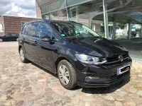 Gebraucht VW Touran Comfortline 150 PS (110 kW) 2023 Schwarz Van / Kleinbus
