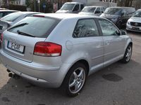 Gebraucht Audi A3 Attraction 102 PS (75 kW) 2005 Silber Kleinwagen