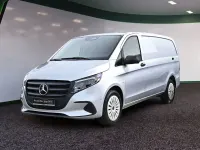 Gebraucht Mercedes Vito 163 PS (119 kW) 2025 Silber / hightechsilber Van