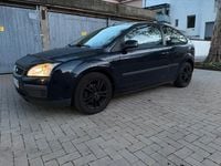 Second-hand Ford Focus 80 CP (58 kW) 2006 Albastru Berlinǎ