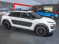 Gebraucht Citroën C4 Shine 82 PS (60 kW) 2016 Weiß SUV