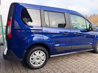 Gebraucht Ford Tourneo Trend 101 PS (74 kW) 2017 Blau Kombi