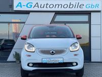 Gebraucht Smart ForFour 71 PS (52 kW) 2019 Karosserie in white Kleinwagen