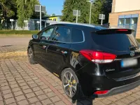 Gebraucht Kia Carens 136 PS (100 kW) 2015 Schwarz Van / Kleinbus