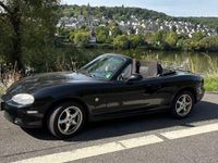 Second-hand Mazda MX5 110 CP (80 kW) 2004 Negru Cabrio