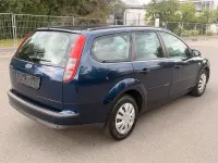 Gebraucht Ford Focus 116 PS (85 kW) 2005 Blau Kombi