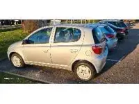 Gebraucht Toyota Yaris 68 PS (50 kW) 2000 Grau Kleinwagen