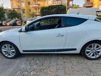 Gebraucht Renault Mégane Coupé Dynamique 131 PS (96 kW) 2010 Weiß Coupé