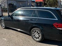 Gebraucht Mercedes 220 177 PS (130 kW) 2015 Schwarz Kombi