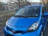 Gebraucht Toyota Aygo 68 PS (50 kW) 2009 Blau Kleinwagen