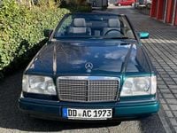Gebraucht Mercedes E200 136 PS (100 kW) 1997 Grün Cabrio